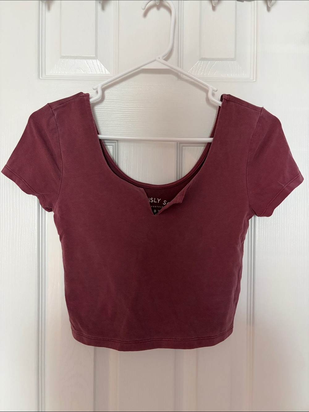 Women's Aeropostale Cropped baby tee